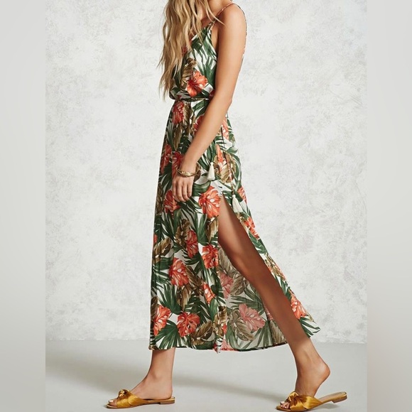 NWT - Forever 21 Plus Contemporary Tropical Dress - Size 0X (XL) - Picture 2 of 4